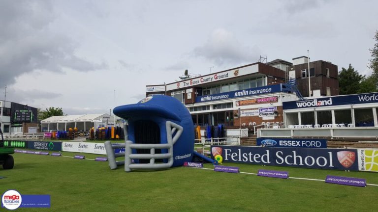 Giant Inflatable Cricket Helmet Sports Inflatable Entrance