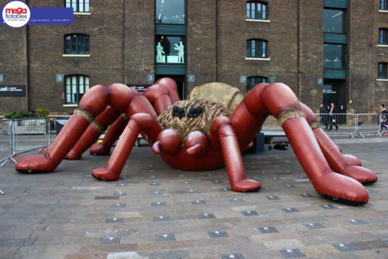 Giant Inflatable Spider Halloween Daytime